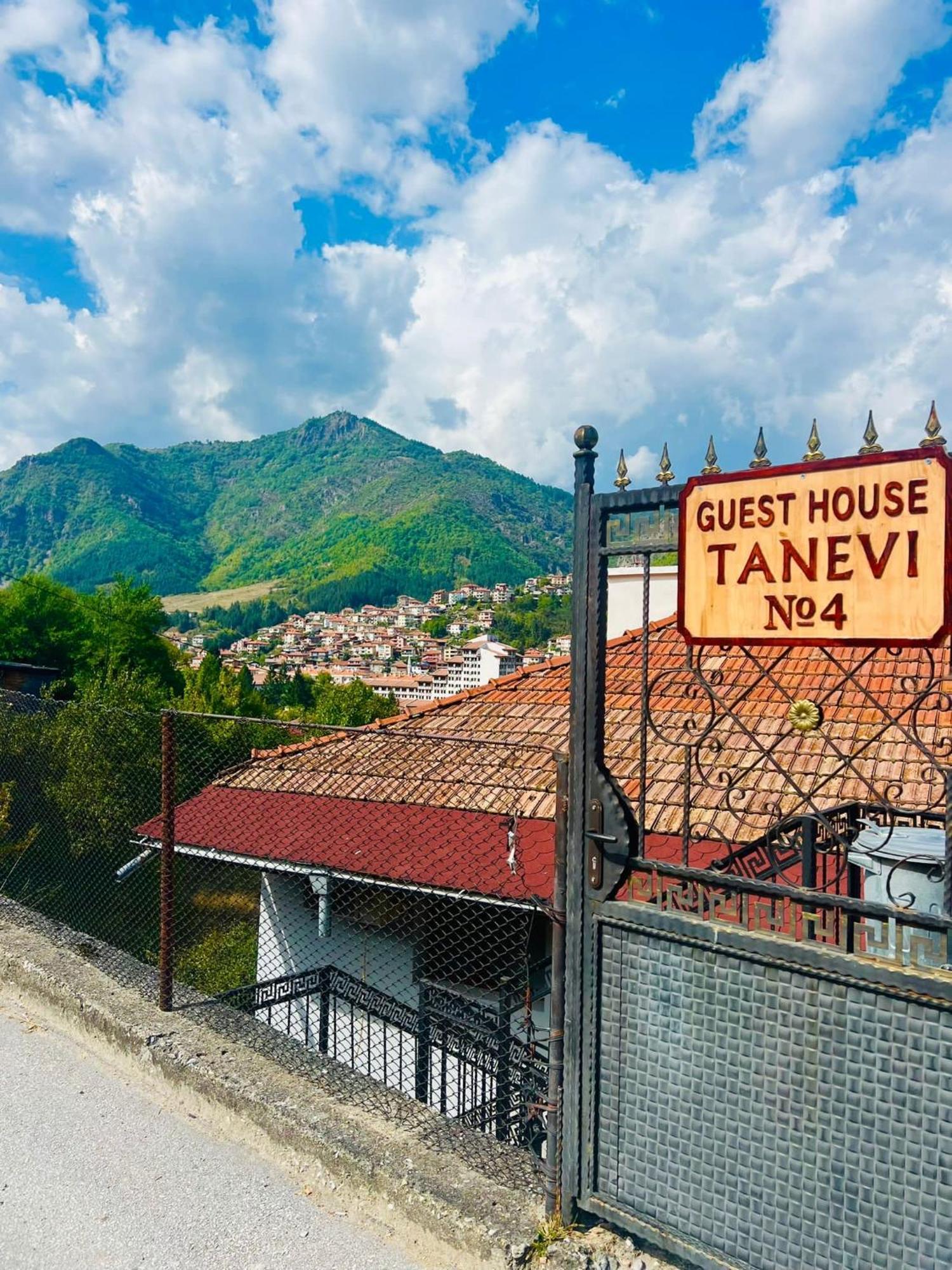 Guest House Tanevi Devin Esterno foto